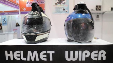 Wiper helmet